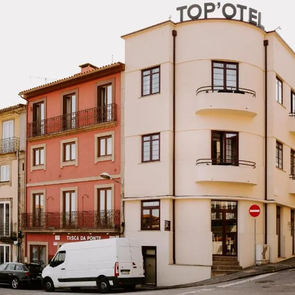 Top'Otel，位于巴塞卢什的酒店
