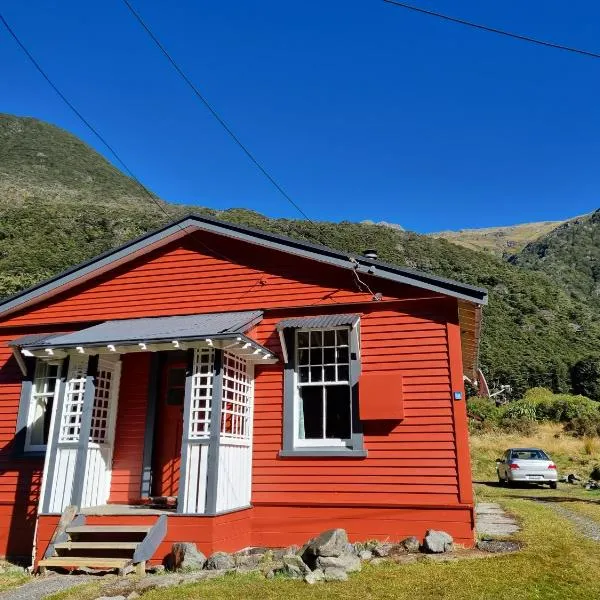 The Tussocks, Arthur's Pass，位于Cass的酒店