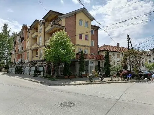 CentrRooms-DS，位于Vevčani的酒店
