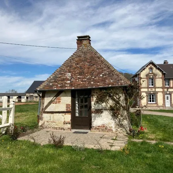 Tiny house du Haras Cour Lozey，位于Le Mesnil-Bacley的酒店