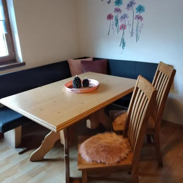 Ferienwohnung Nancy，位于耶岑斯的酒店