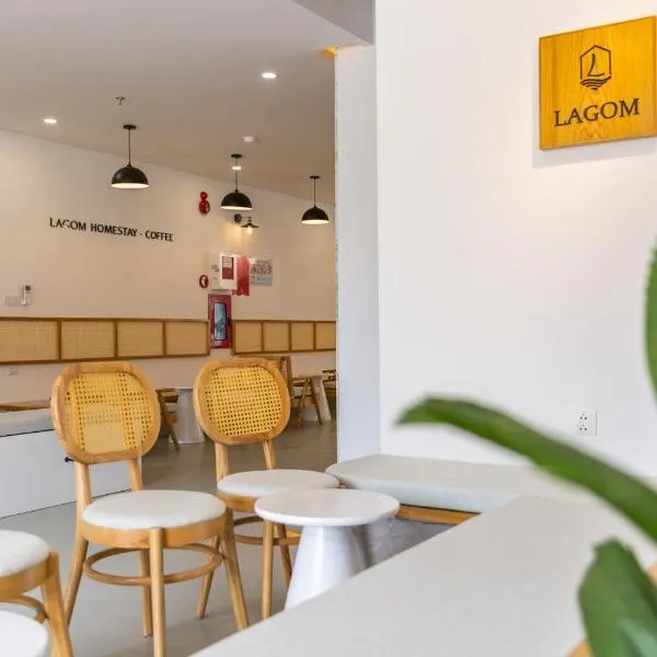 LAGOM APARTMENT AND HOTEL，位于岘港的酒店