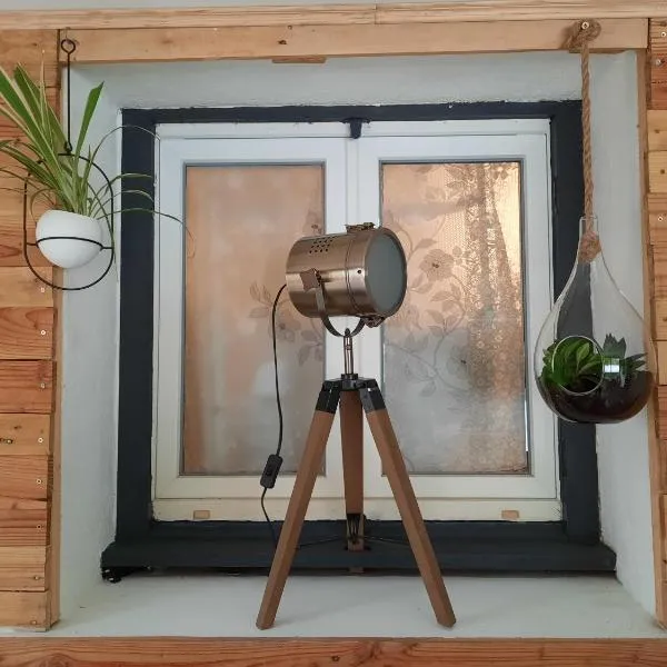 Studio cosy près d'Aubenas et des thermes de Vals，位于Pont-de-Labeaume的酒店