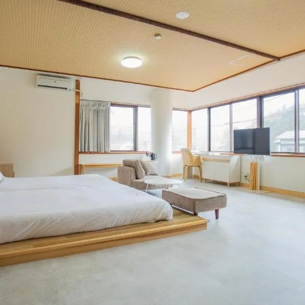 VOYAN Resort Fujiyamanakako Gekkoso，位于山中湖村的酒店
