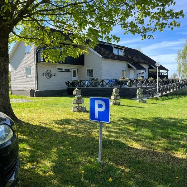 Stegemans Horse hotel and Country Lodge，位于Diö的酒店