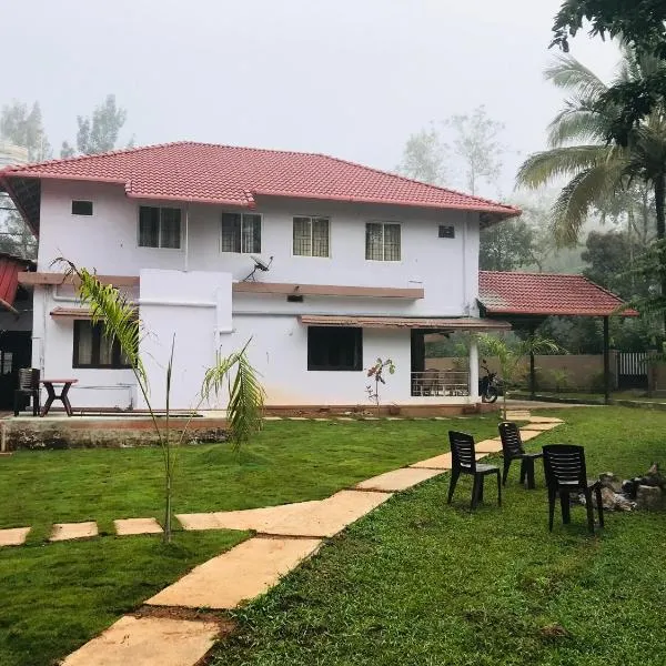 Greenhouse Homestay，位于西达普尔的酒店