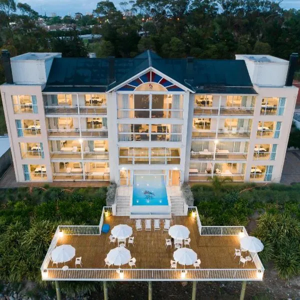Las Barrancas Apart & Spa，位于内科切阿的酒店