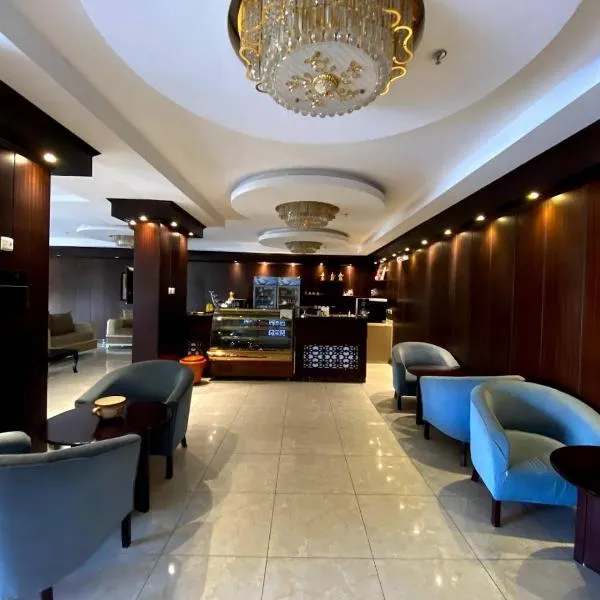 Qurnait Al Taif Hotel Suites，位于As Sayl aş Şaghīr的酒店