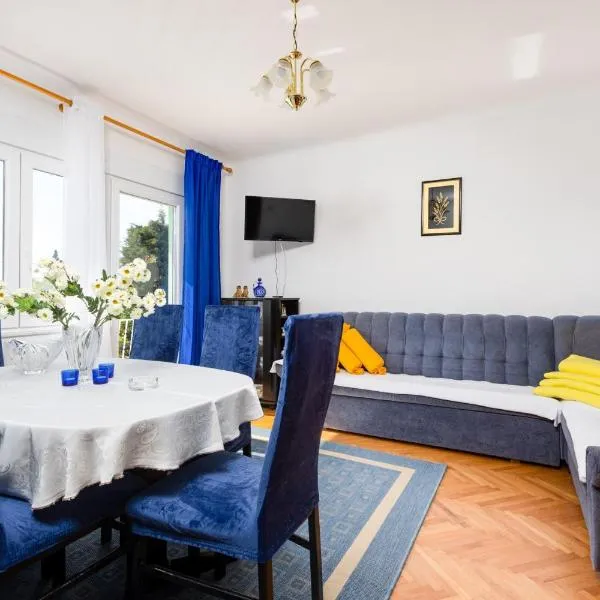 Apartment AdriaHouse，位于普纳特的酒店