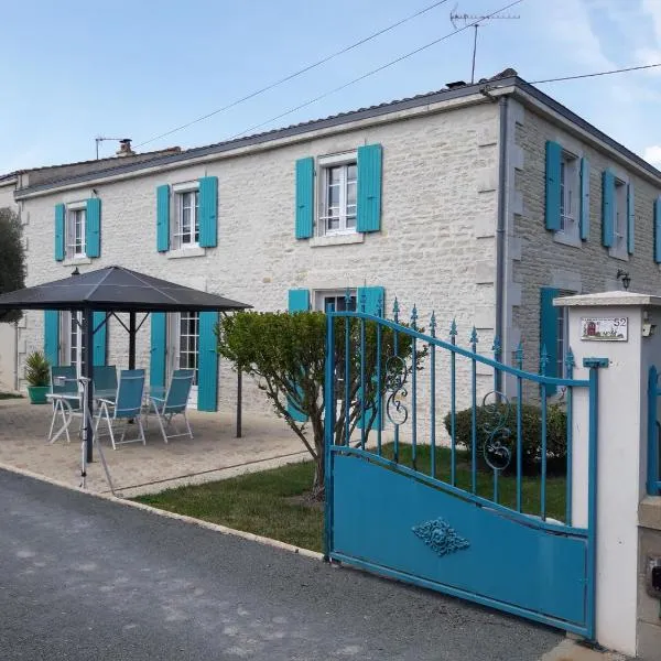 Logis de LANGE apt les Ecureuils，位于Saint-Hilaire-la-Palud的酒店