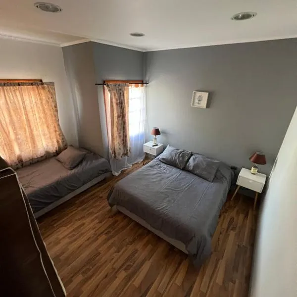 Hostal FloryMar，位于皮奇勒姆的酒店