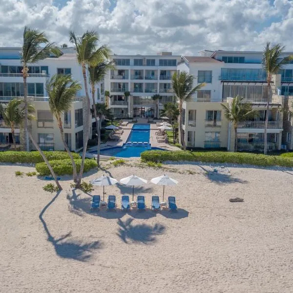 Costa Atlantica Punta Cana - Beach Vacation Condos，位于蓬塔卡纳的酒店