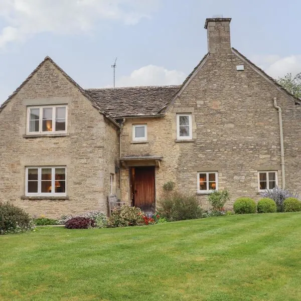 Manor Cottage，位于赛伦塞斯特的酒店