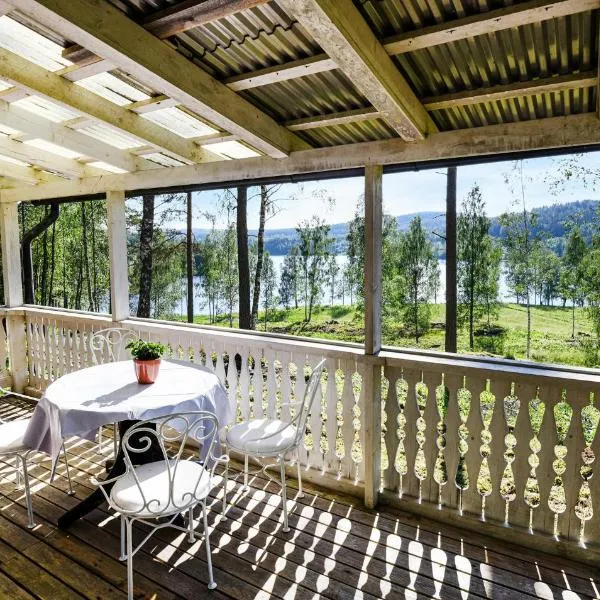 1 Bedroom Awesome Home In Åmotfors，位于Åmotfors的酒店