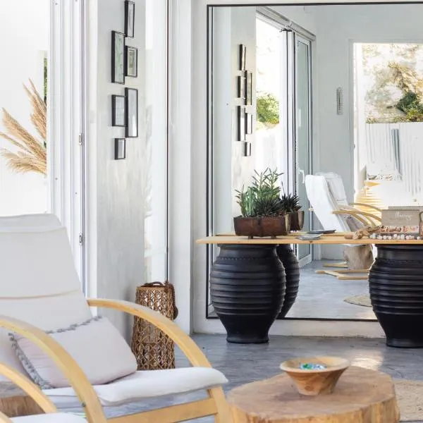 Ladiko Inn Hotel Faliraki -Anthony Quinn Bay，位于法里拉基的酒店