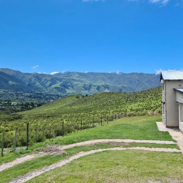 Hermosa casa en Tafí del Valle!，位于埃尔莫拉尔的酒店