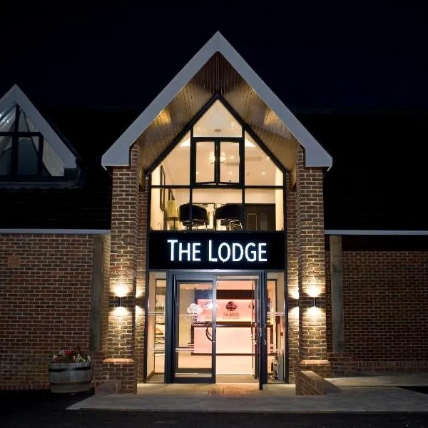 The Lodge at Kingswood，位于凯特勒姆的酒店