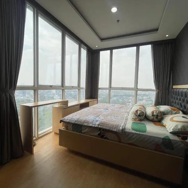 2BR Lovely Condo Amazing City View - Lexington - up to 5 ppl，位于雅加达的酒店