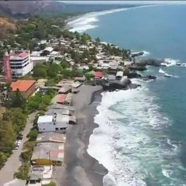 Playa El Obispo A La Marea building La Libertad，位于El Pulido的酒店