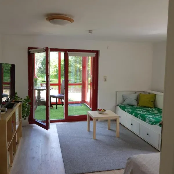 Charmante Einliegerwohnung，位于基尔的酒店