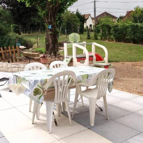 Studio au bord de l'étang，位于Laives的酒店