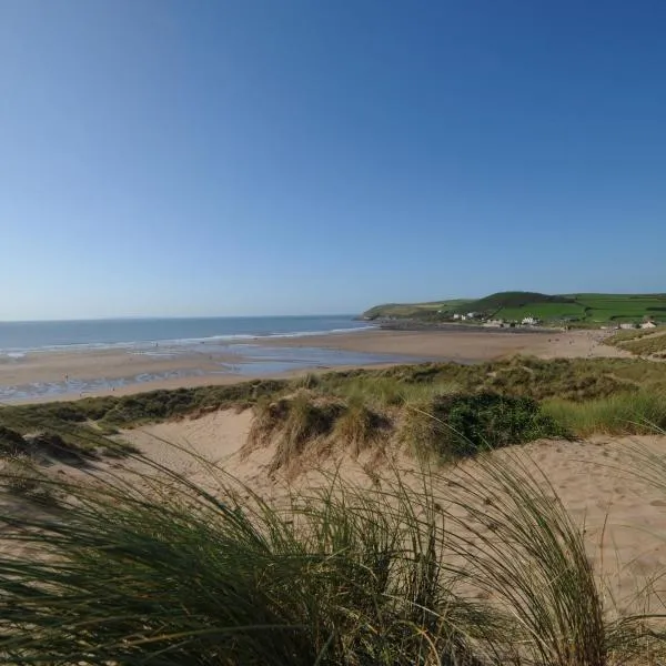 Croyde Bay Hotel or Self Catering，位于韦斯特沃德霍的酒店