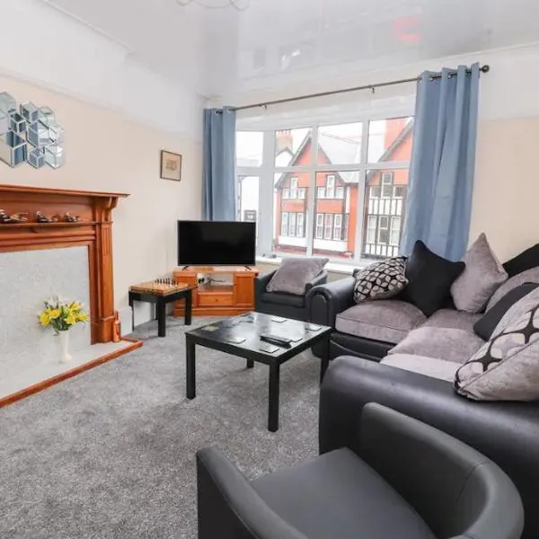 Seabreeze Apartment，位于Llandrillo-yn-Rhôs的酒店