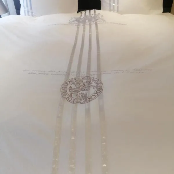 Border Bliss - Private Room with Bathroom in a Cozy Home，位于凯尔克拉的酒店