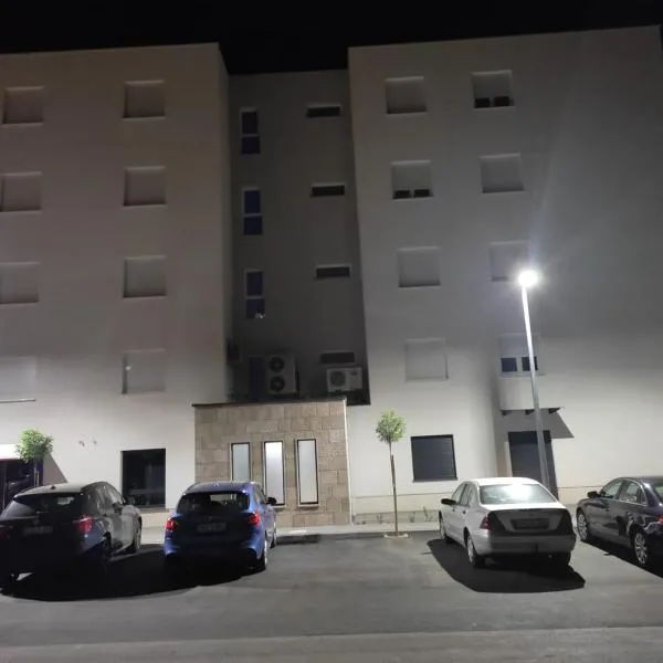 Apartman San，位于波素斯捷的酒店