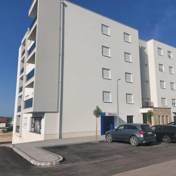 Apartman San，位于Mesihovina的酒店
