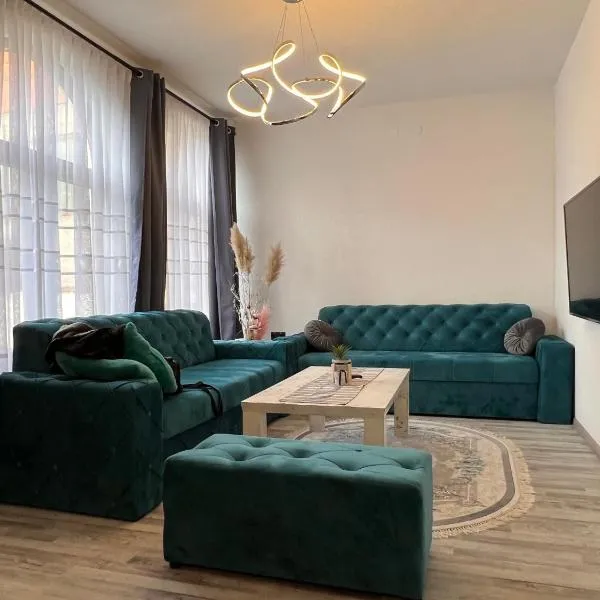 Guest House Eden，位于比哈奇的酒店