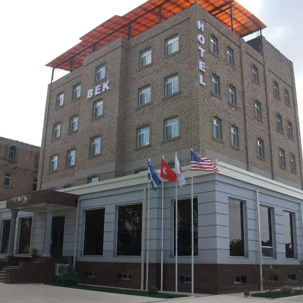BEK PLUS HOTEL，位于Takchilik的酒店