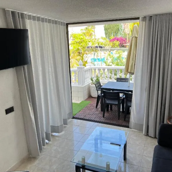 Fantastic Bungalow Playa de Las Américas，位于阿罗纳的酒店