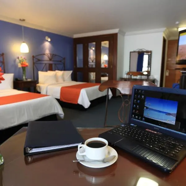 Hotel Ciros，位于Zempoala的酒店