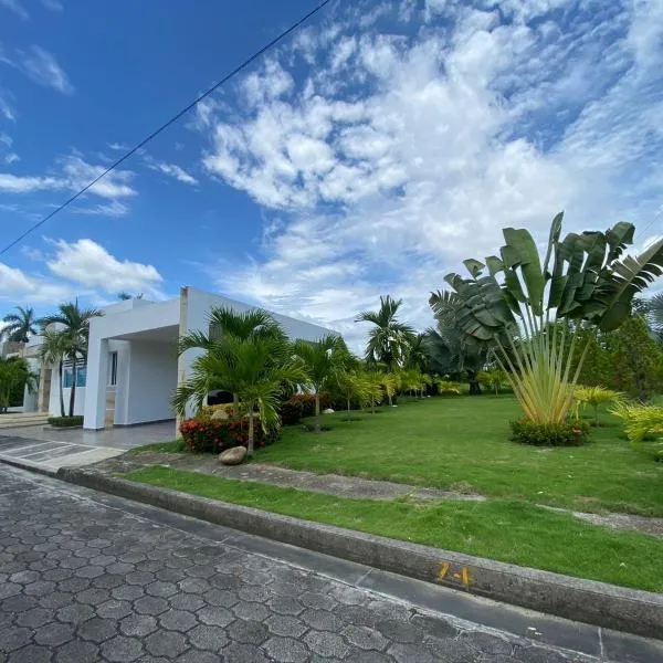 Girardot Casa Piscina Campestre，位于弗兰德斯的酒店