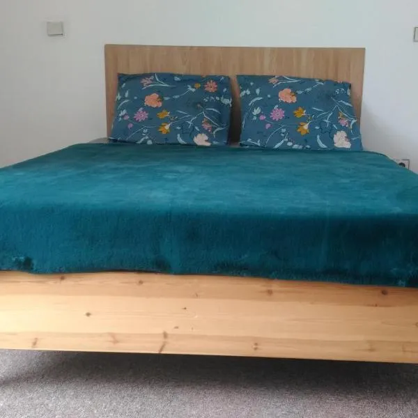 Maison en Location Fresnes sur Marne，位于Fresnes-sur-Marne的酒店