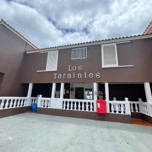 Apartamentos Los Tarajales，位于巴耶格兰雷伊的酒店