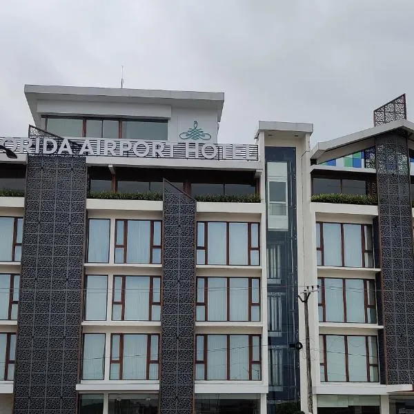 Florida Airport Hotel Kochi，位于尼杜巴塞莱的酒店