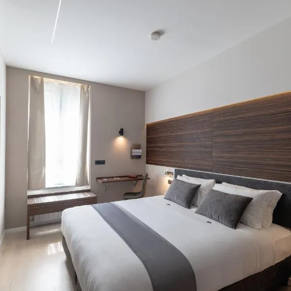 AH - Duomo Essence，位于米兰的酒店