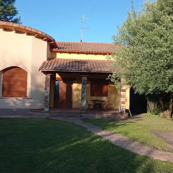 La Cuquina，位于Villaturiel的酒店