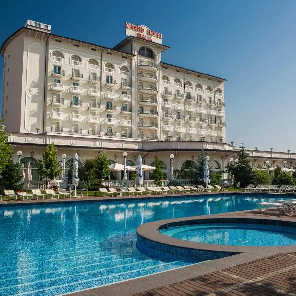 意大利圆山酒店，位于Vîlcele的酒店
