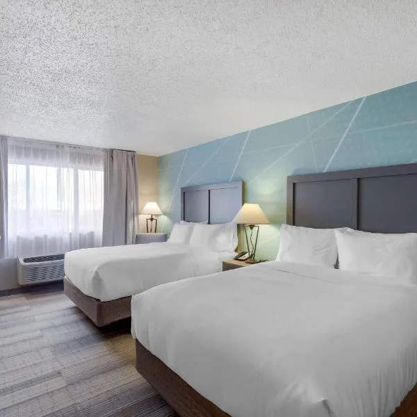 Comfort Inn & Suites Boulder，位于博尔德的酒店