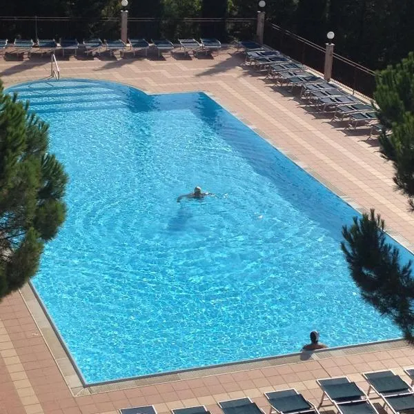 安博夏朵利酒店，位于Lacedonia的酒店