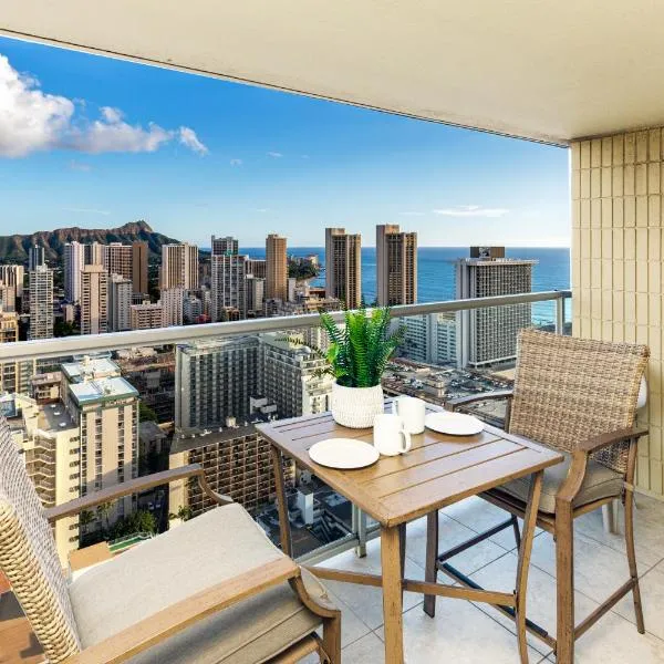Ocean & Diamond Head View Studio at Waikiki，位于檀香山的酒店
