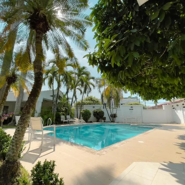 L`aurora Hotel Boutique，位于约帕尔的酒店