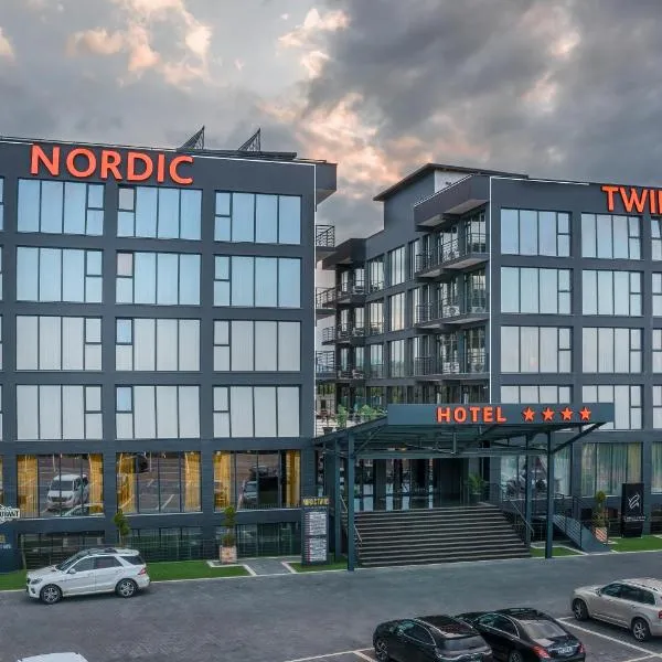 Hotel Nordic Twins，位于Siret的酒店
