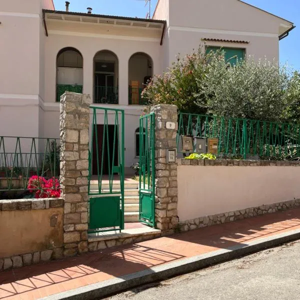 Bed and coffee Rooms Portoferraio，位于马尔恰纳的酒店