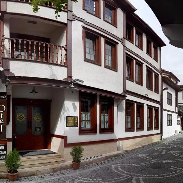 西马酒店，位于Çivi的酒店