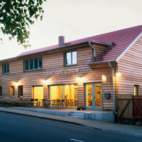 Gasthaus Canow，位于Wustrow的酒店