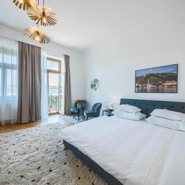 Smile Apartments Bahnzeile，位于多瑙河畔克雷姆斯的酒店